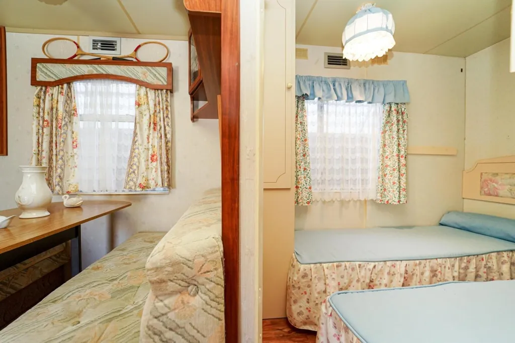 Magamistoad - Caravan House with Outdoor Kitchen in San Bartolomé