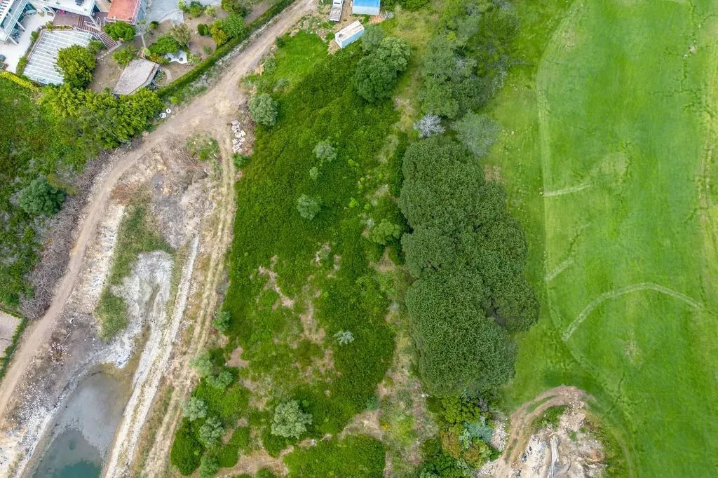 Vue aérienne - Development Land with Golf View in Belas Clube de Campo