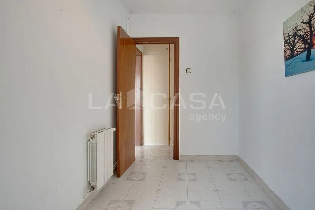 Apartment with Balconies in Bellvitge