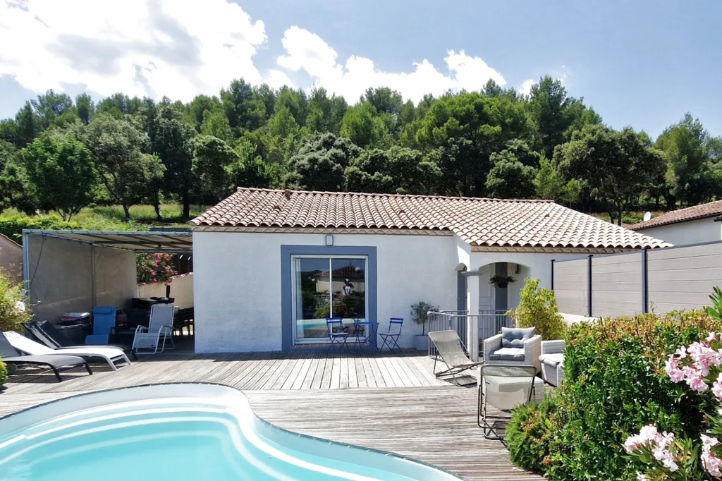 Pool - New Villa with Panoramic View in Sommières