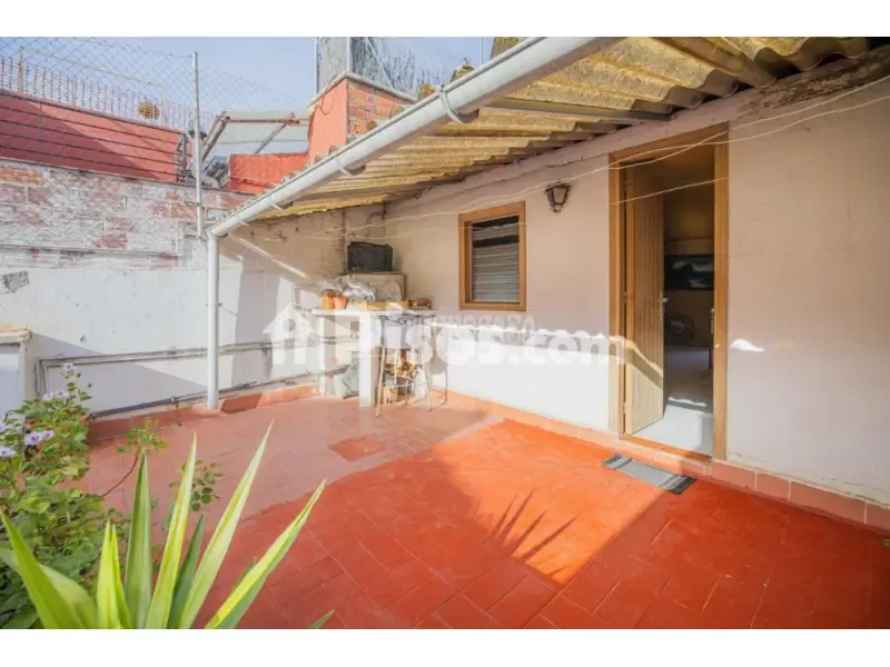 Terrazza - Two-Storey House with Terraces in Terrassa