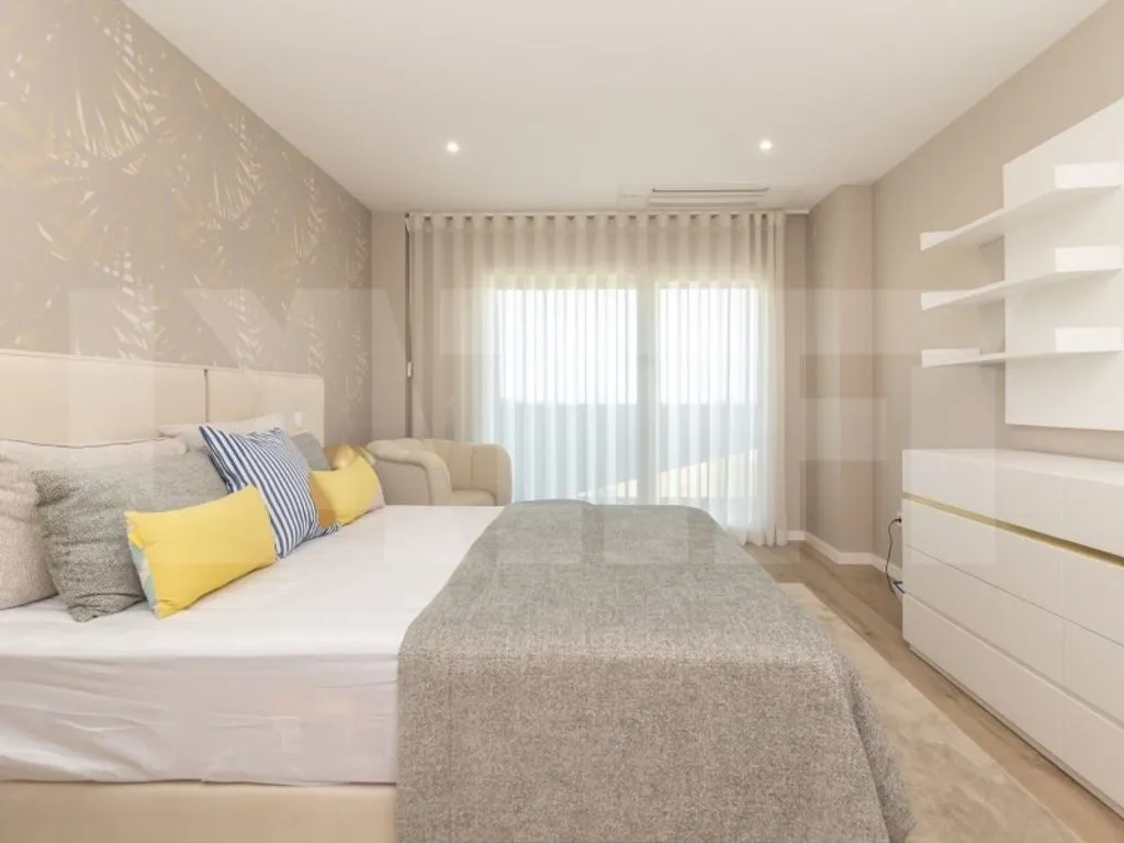 Magamistoad - Luxury Duplex with Private Parking in Montijo