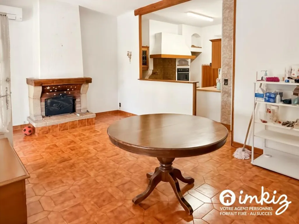 Salle à manger - Maison avec Piscine et Jardin à Marseille 11ème