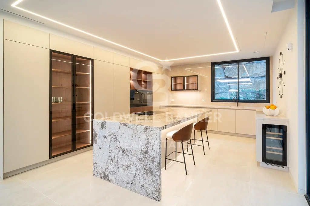 Köök - Luxury Villa with Pool in Estepona