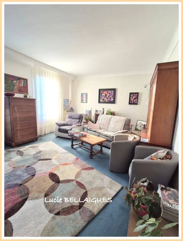 Living Room - Characterful Maison de Maître with Courtyard in Troyes Centre