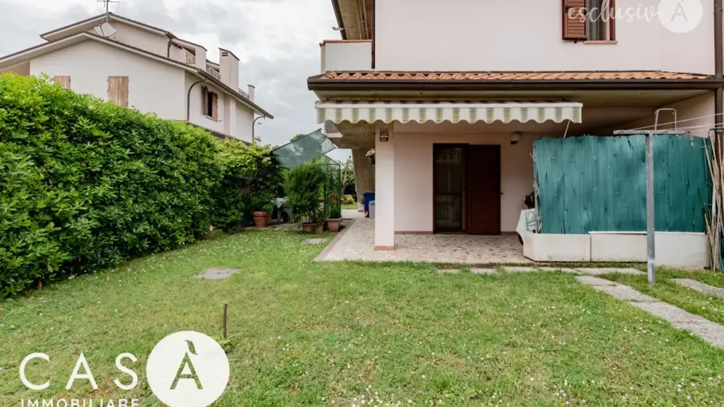 Jardin - Villa Portion with Garden in Forlì