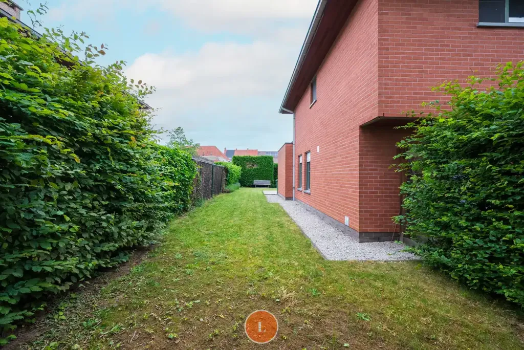 Jardin - Maison avec Jardin dans Quartier Calme