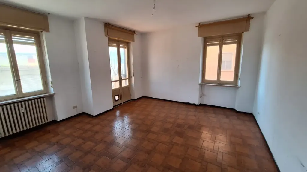 Pièces - Apartment with Balcony in Casale Monferrato