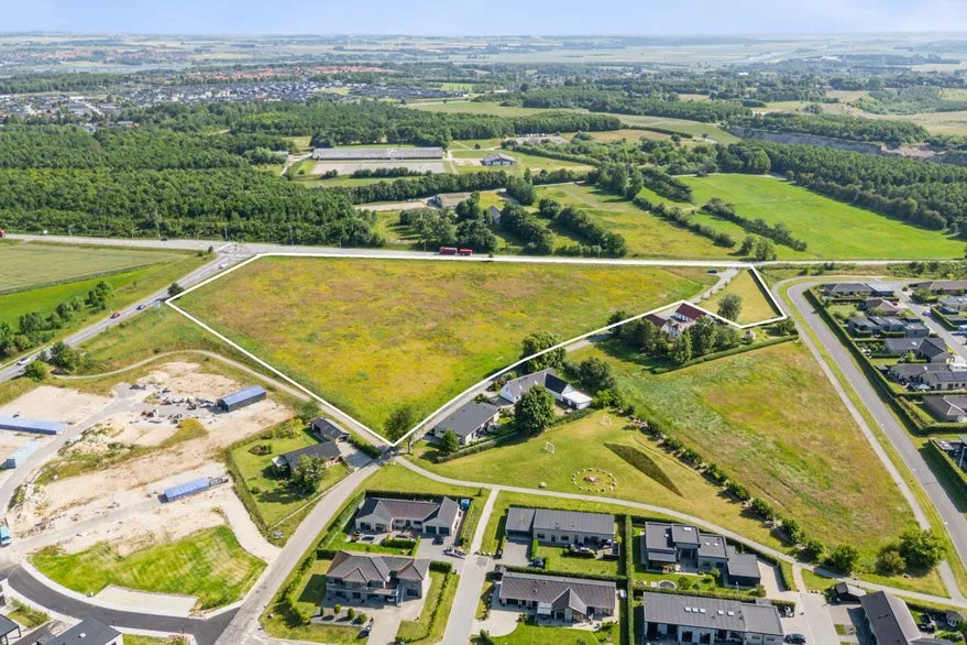 Vue aérienne - Development Plot with 48 Apartments in Paderup