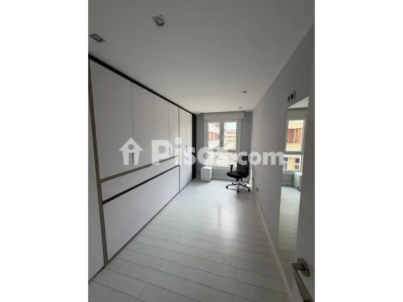Esik - Apartment with Terrace in Paseo del Mercadal