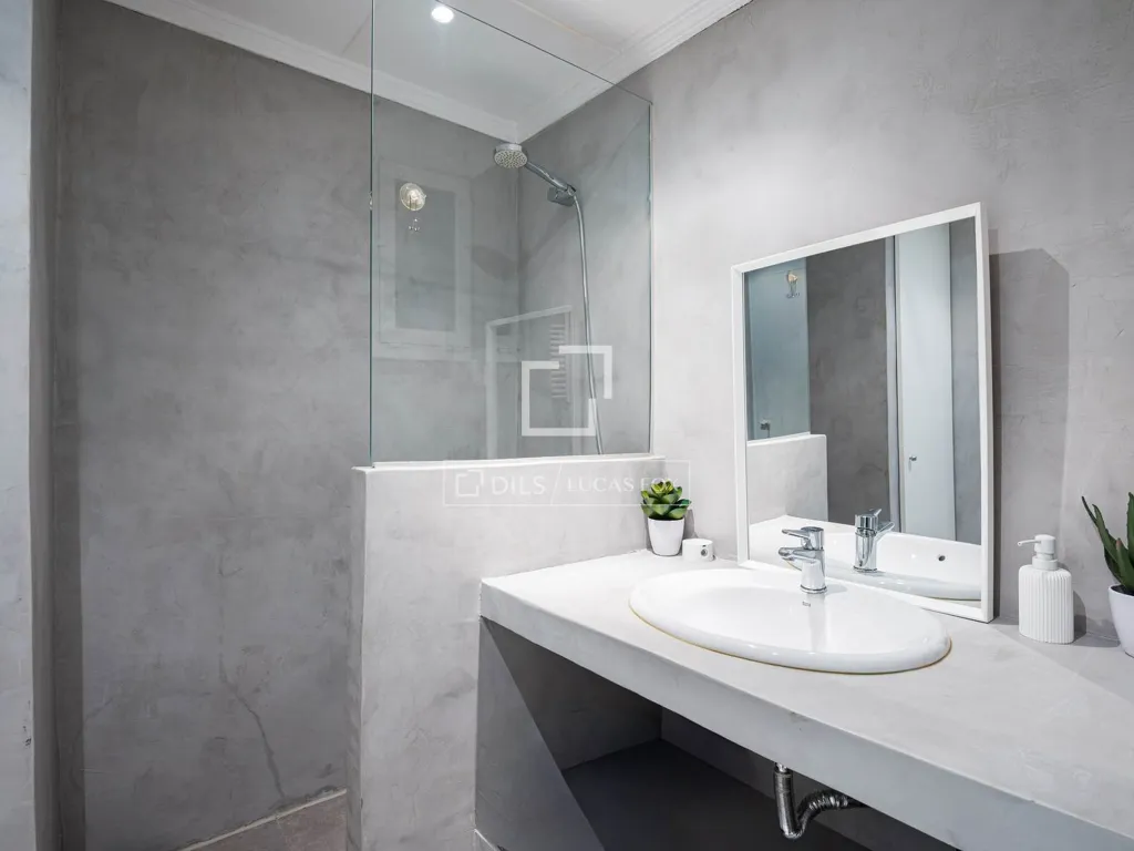 Vannitoad - Luxury Flat with Pool in Gavà Mar