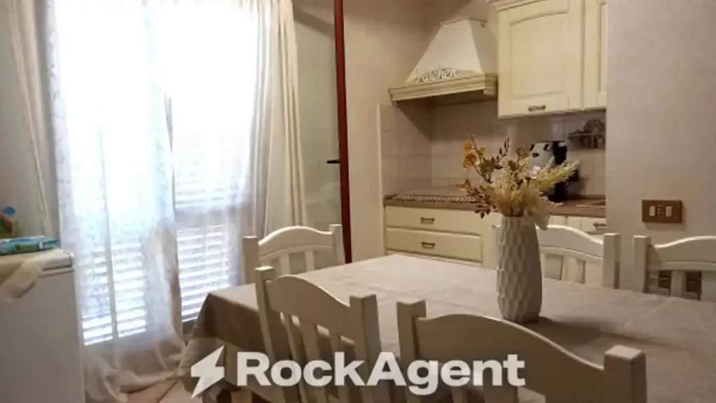Köök - Bright Apartment with Balcony in Villabate