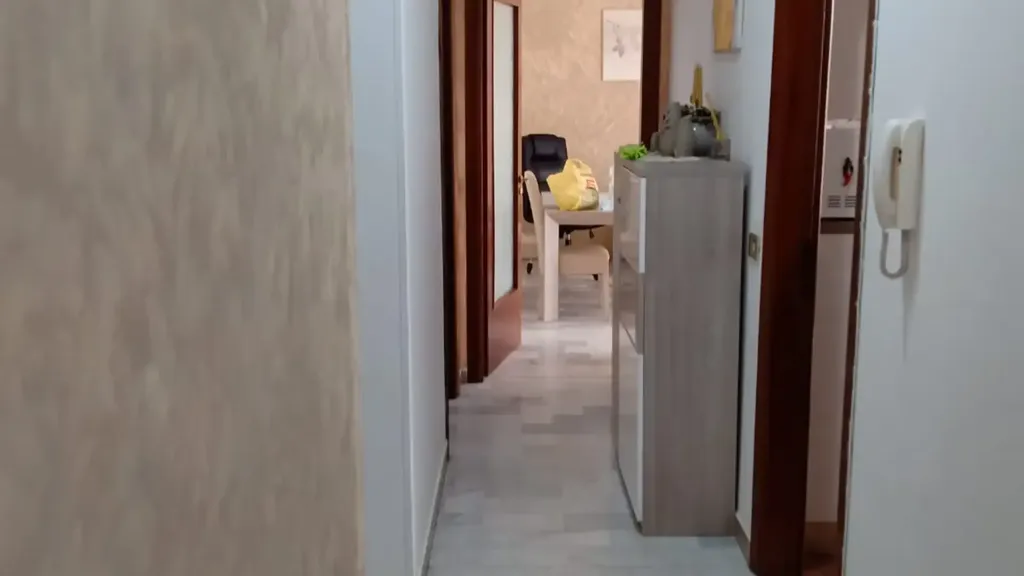 hallway_entrance