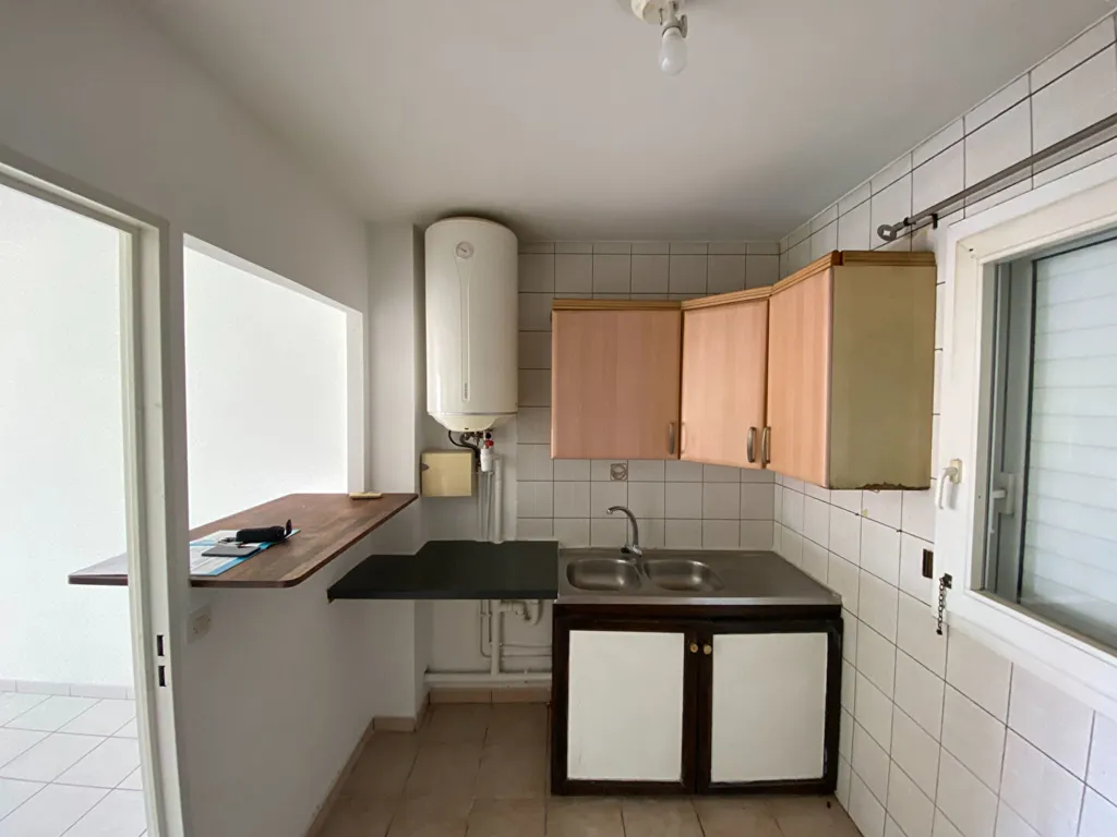 Cuisine - Appartement T2 avec Varangue à Saint-Denis