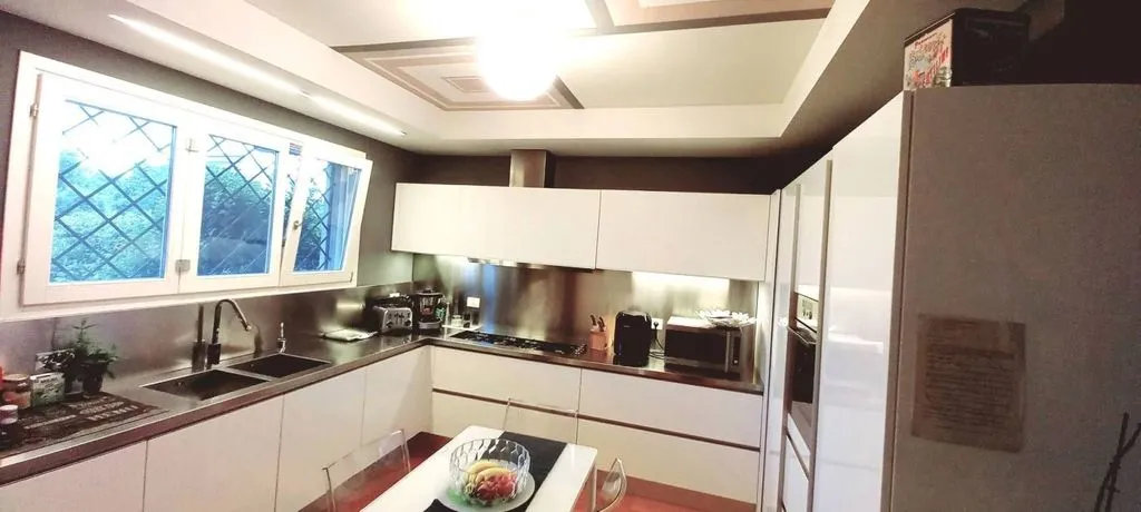 Köök - Luxury Terraced House with Garden in Prato