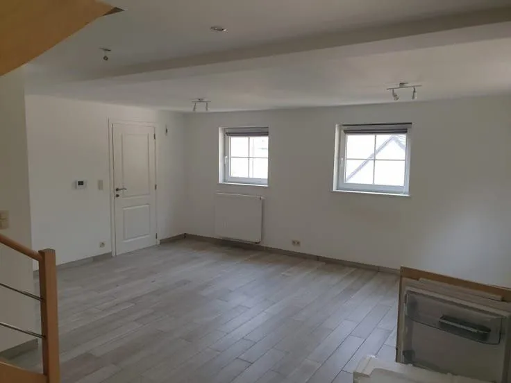 Séjour - Condo Étudiant avec Jardin près de LLN