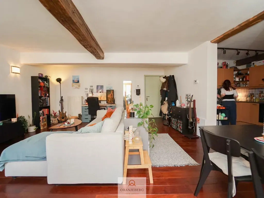 Séjour - Appartement avec Terrasse et Vue sur la Leie à Gand