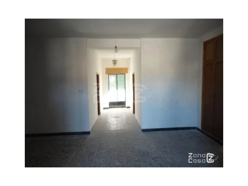 Entrée - House for Renovation in Barxeta Centre