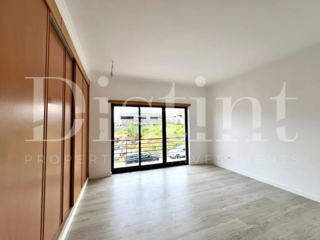 Chambres - Renovated Detached House with Garden in Almada