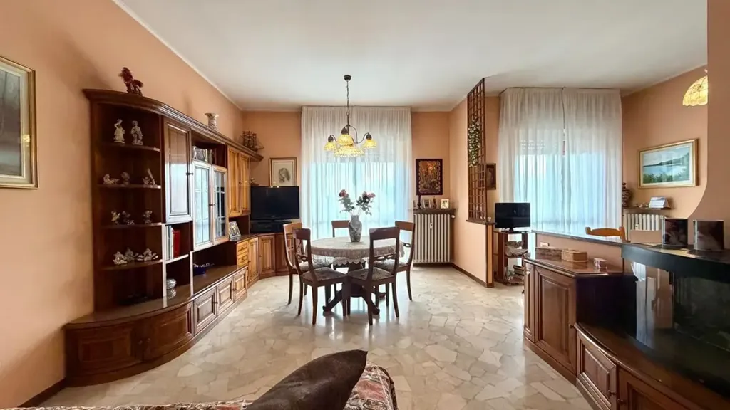 Salle à manger - Apartment with Terraces in Carvico