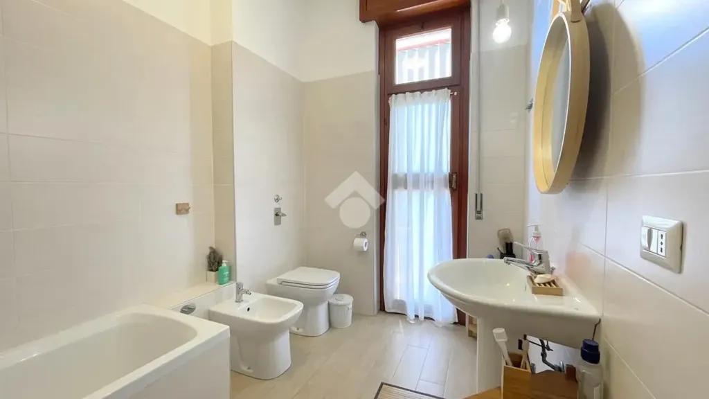Vannitoad - 3-Bedroom Apartment with Balcony in Cornaredo