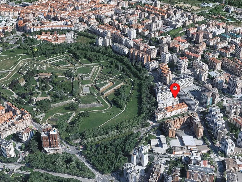 Vue aérienne - Apartment with South View in Pamplona