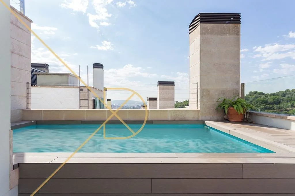 Piscine - Contemporary Adjoined House with Pool in Sarrià