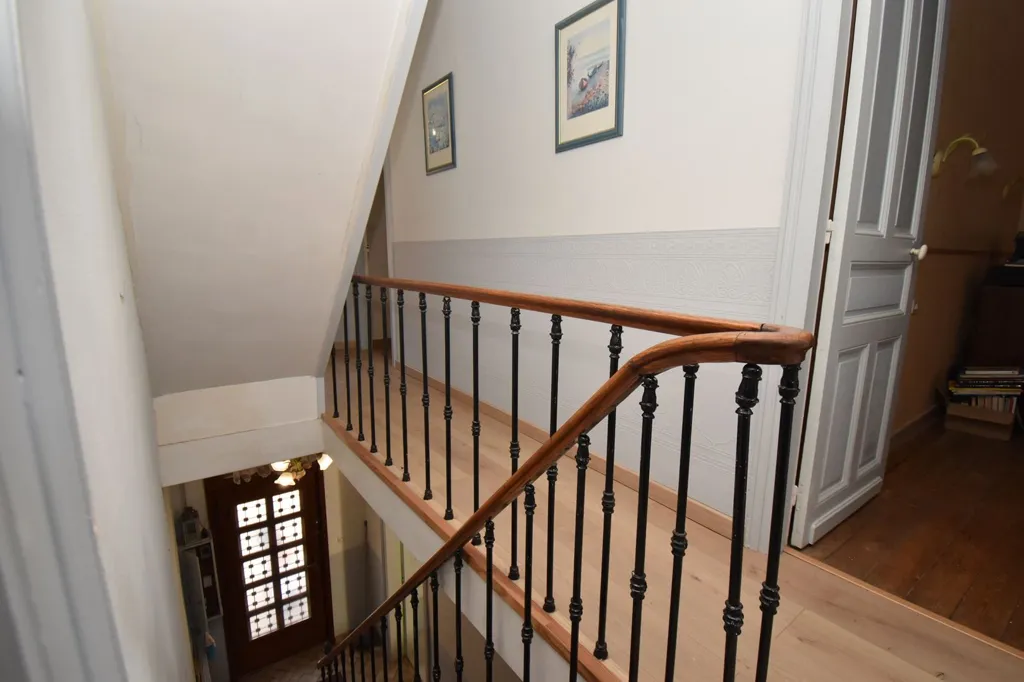 Rooms - 8-Piece House with Terraces in Caudry Centre