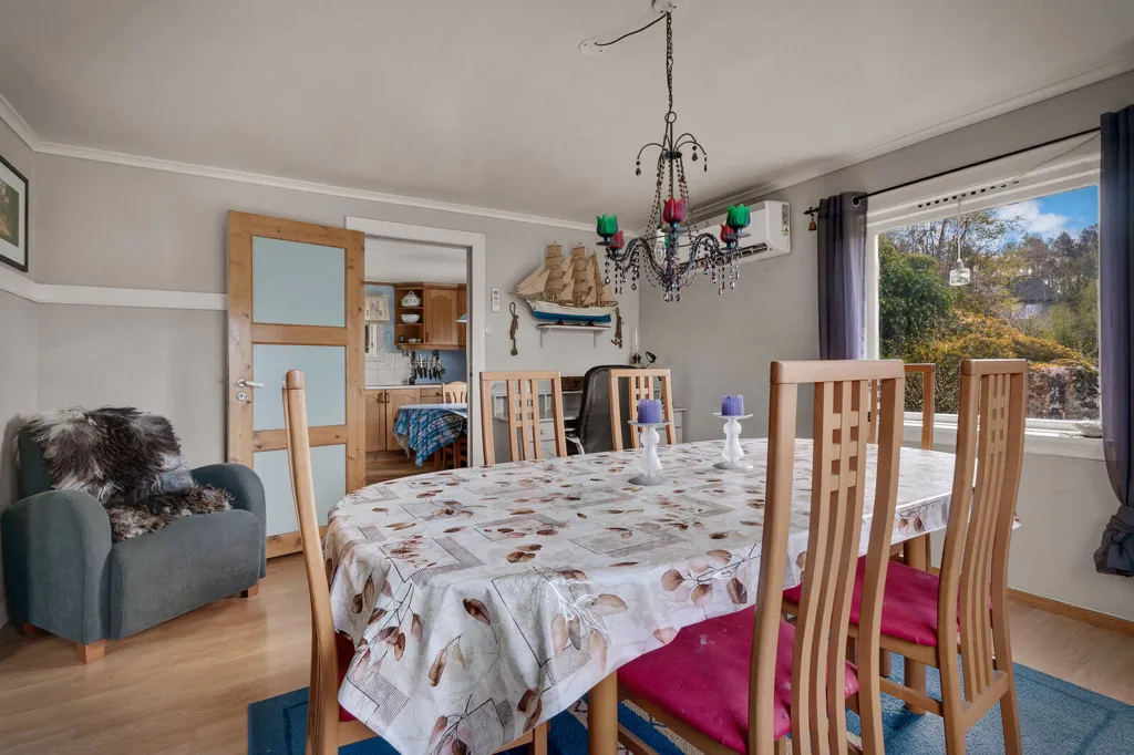 Salle à manger - Maison 4 pièces à Rubbestadneset