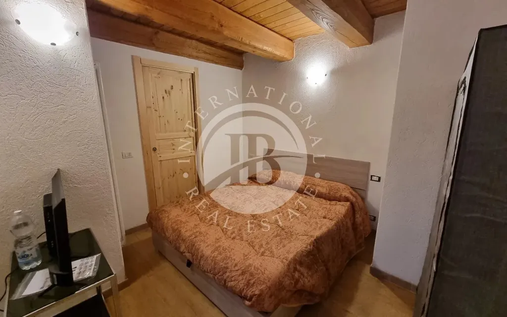 Magamistoad - New Chalet with Mountain View near Ski Slopes