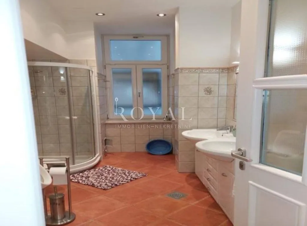 Bagni - Spacious Apartment with Balconies in Rijeka