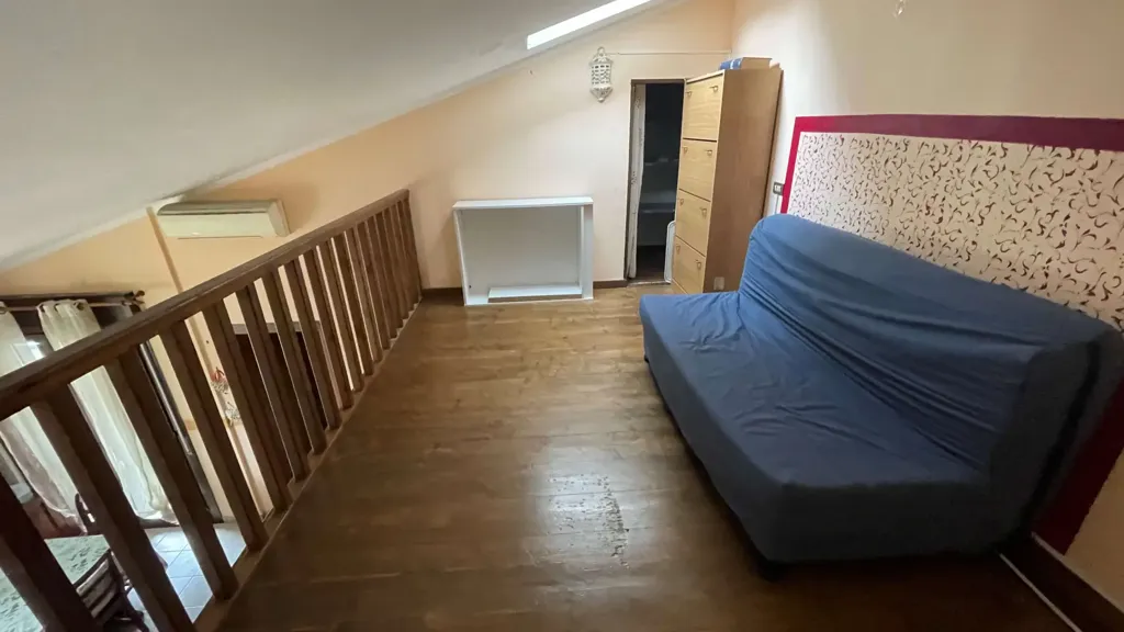 Pièces - Apartment with Terrace in Sarzana