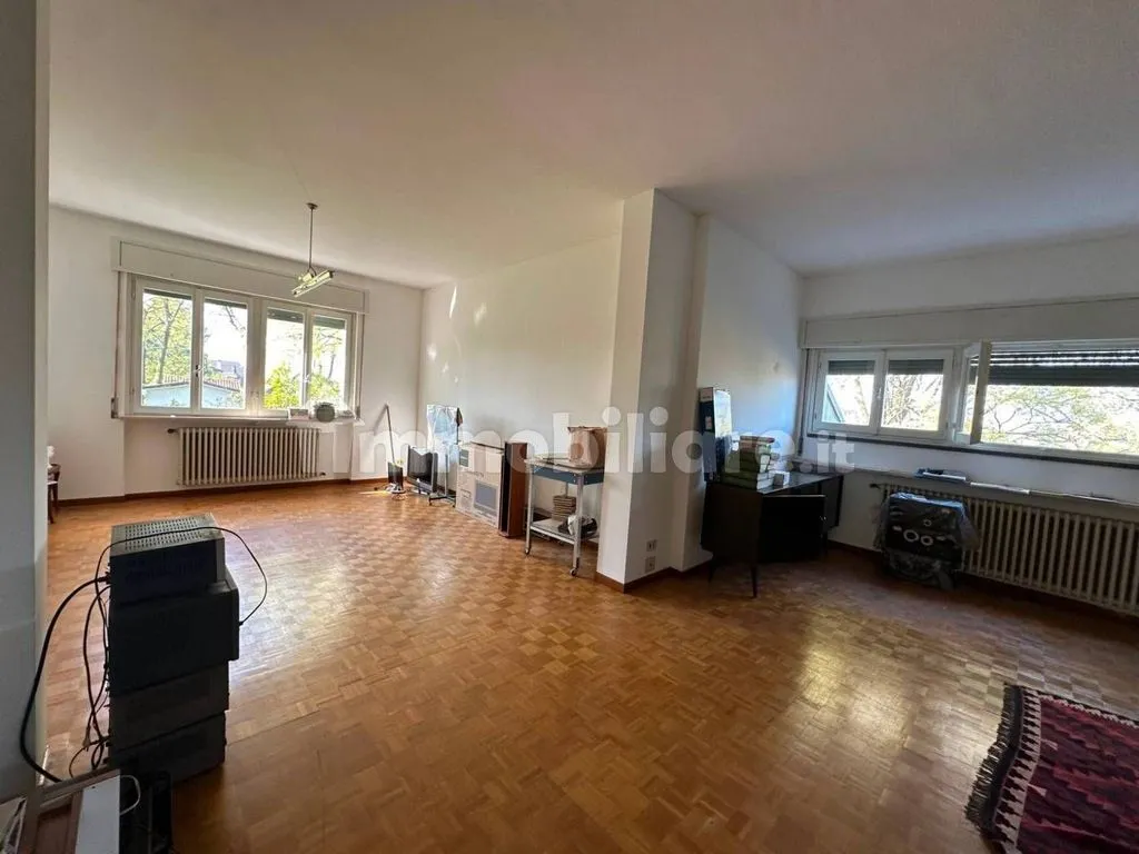 Séjour - Luxury Villa with Private Garden in Mozzo