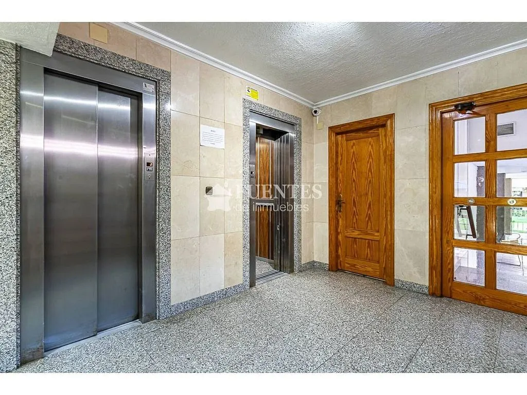 hallway_entrance