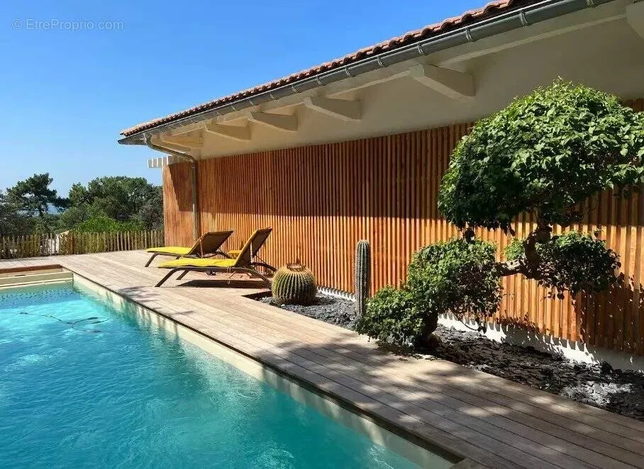 Bassein - Architectural Villa with Sea View near Pyla