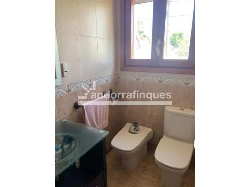 Salles de bain - Luxury Chalet with Pool in Urbanisation Berà