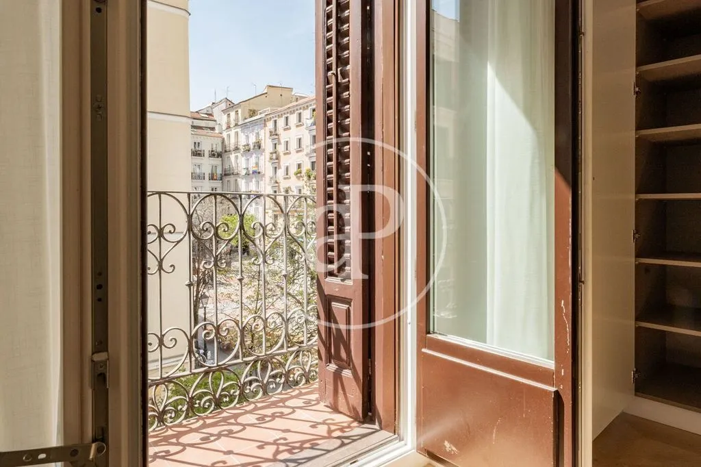 Balcone - Refurbished Flat with Balcony in Chueca, Madrid
