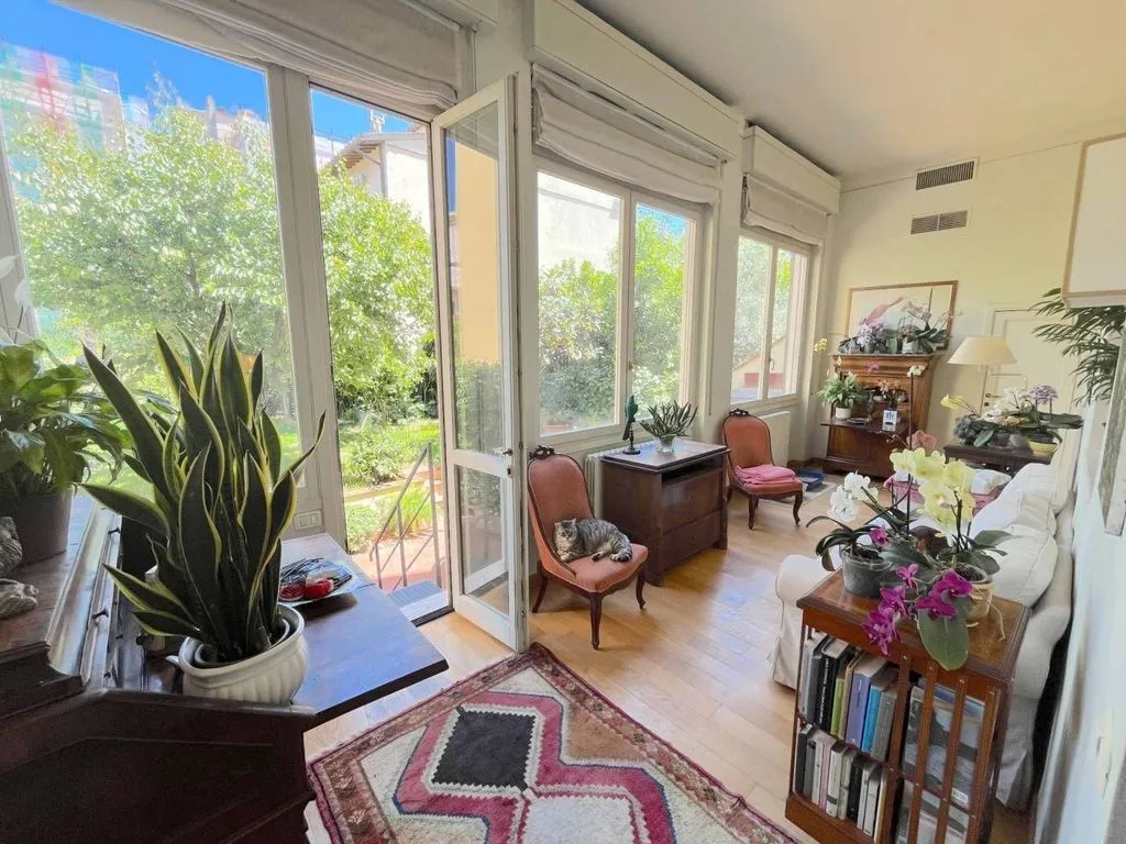 Elutuba - Luxury Flat with Private Garden in Florence