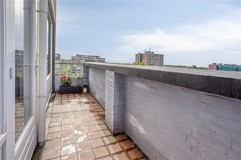 Rõdu - Spacious Apartment with Balconies in Eindhoven