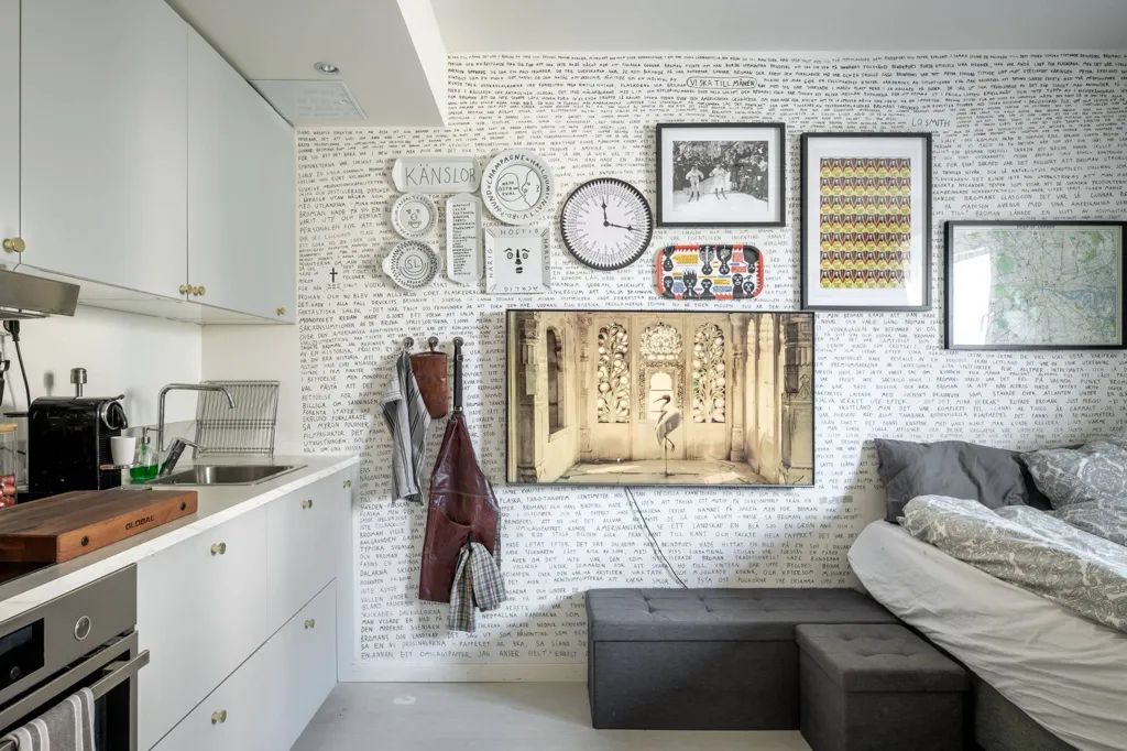 Bedrooms - Apartment with Garden Access in Stockholm