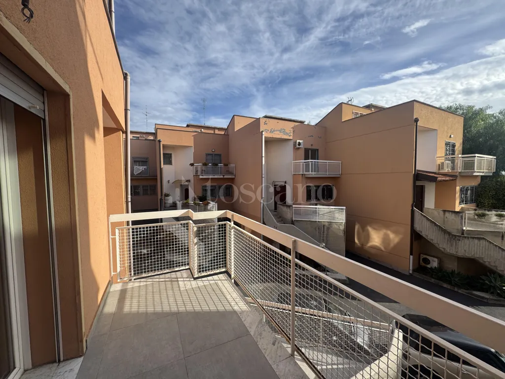 Balcon - Retrofitted Villa with Solar Panels in Catania