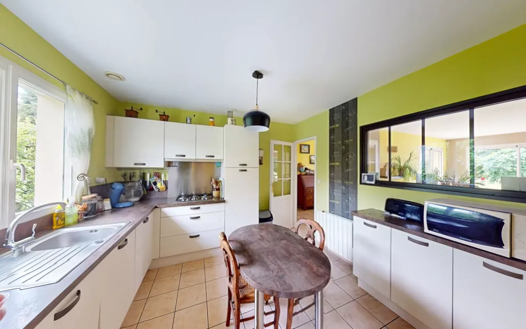 Cuisine - Bungalow plein sud avec jardin à Octeville-sur-Mer