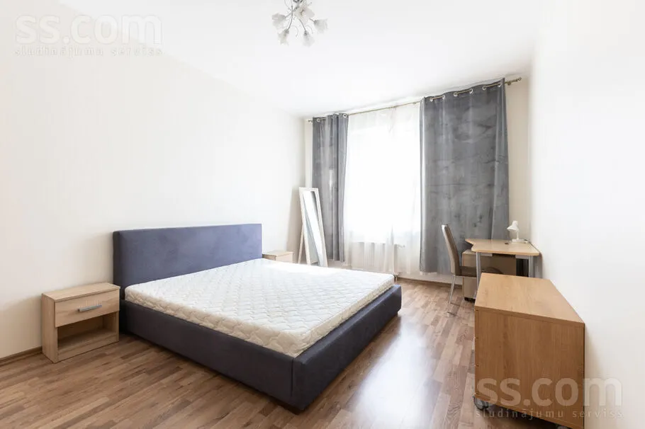 Chambres - Sunny Two-Bedroom Flat in Green Imanta