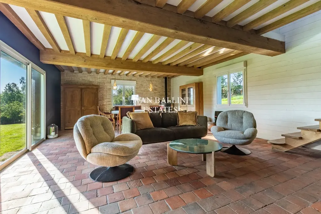Séjour - Maison 4 pièces à Pont-l'Évêque