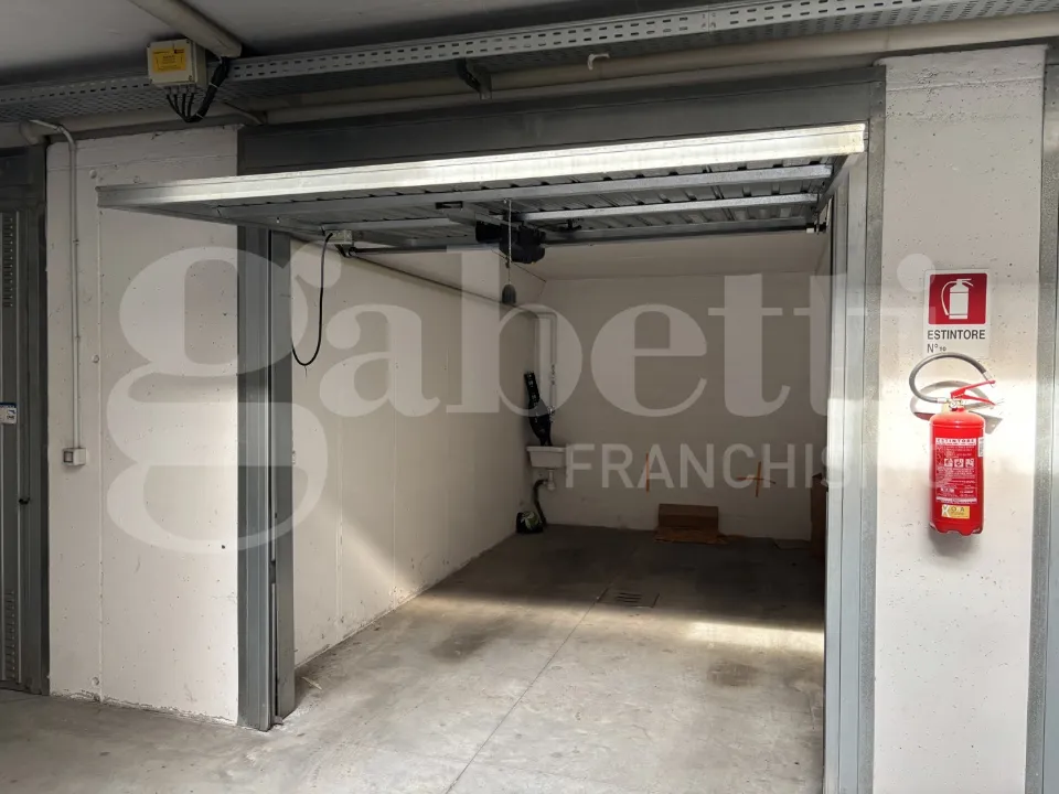 Garaaž - Automated Garage in Bologna