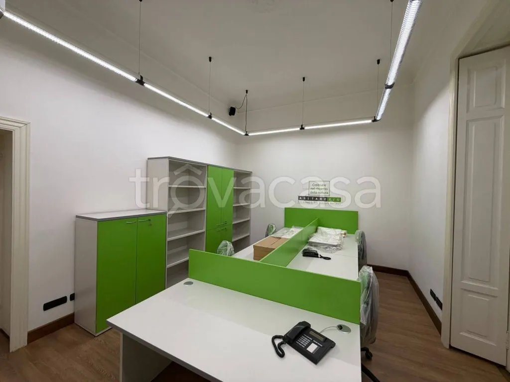 Kabinet - Elegant Office Villa near Como Centre
