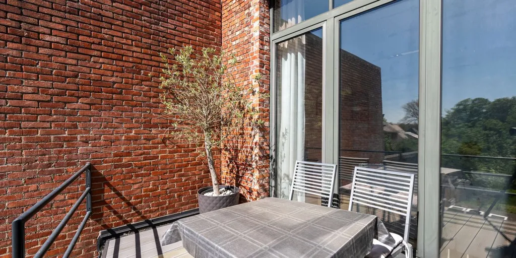 Balcon - Maison Rénovée avec Jardin Naturel à Mol