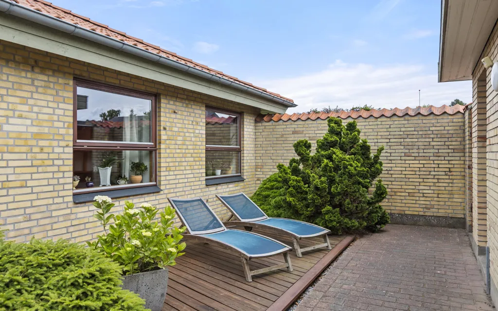 Terrasse - Family Villa with Garden in Kalundborg