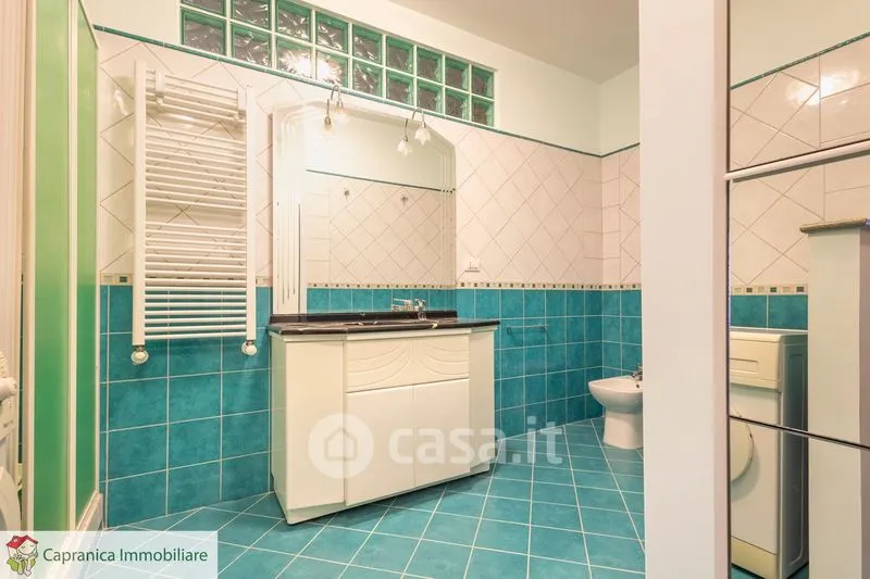 Salles de bain - Bifamiliar Villa with Private Garden in Capranica