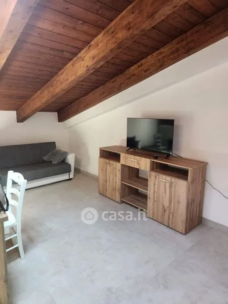 Toad - Rented Attico with Balcony in Caserta